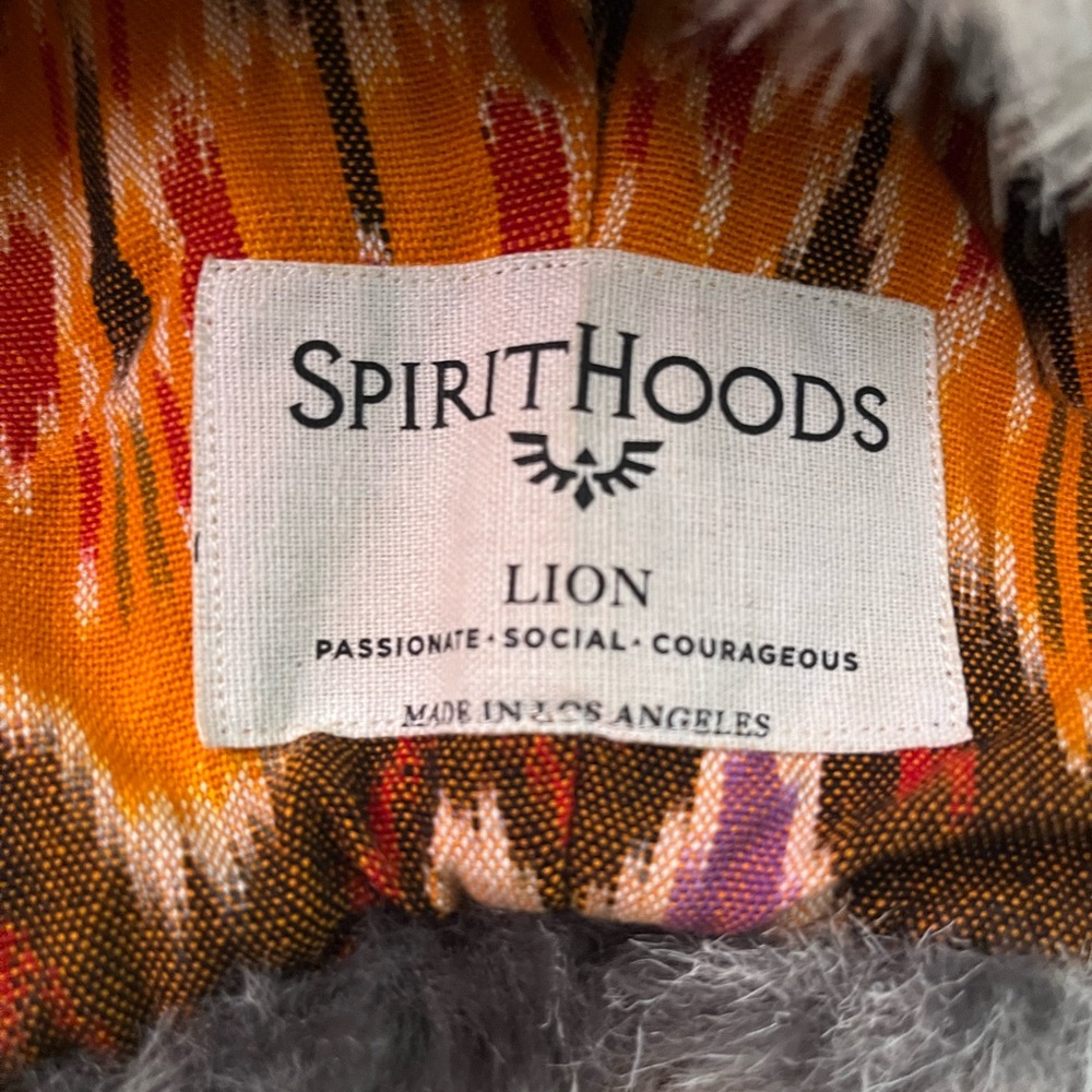 SpiritHoods Cecil the Lion 2.0 - Picture 2 of 10